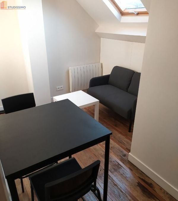 Studio meublé 25m² Rennes centre - Duplex, lumineux - Photo 2