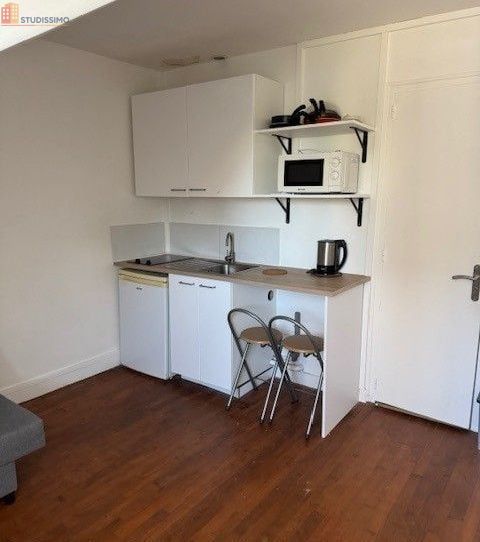 Studio meublé 16m² Saint-Aubin-d'Aubigné - Meublé, 2e étage - Photo 2
