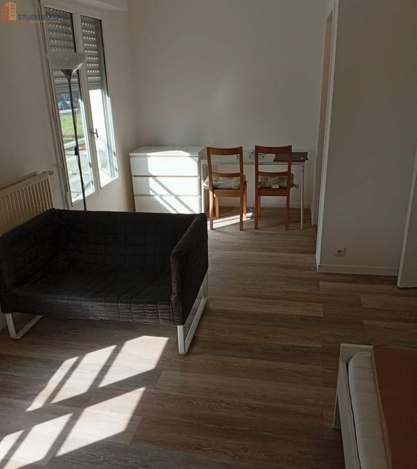 Studio meublé 27m² Rennes centre - Proche centre, parking - Photo 3