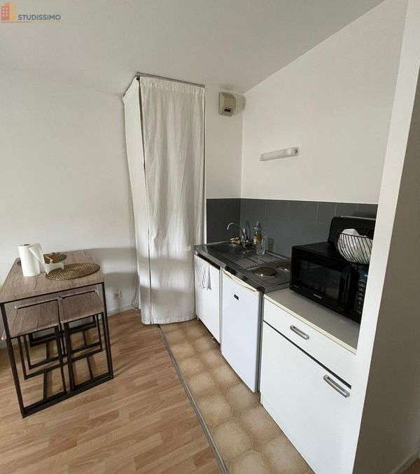 Studio meublé 21m² Rennes 35700 - Lumineux, 3e étage - Photo 6