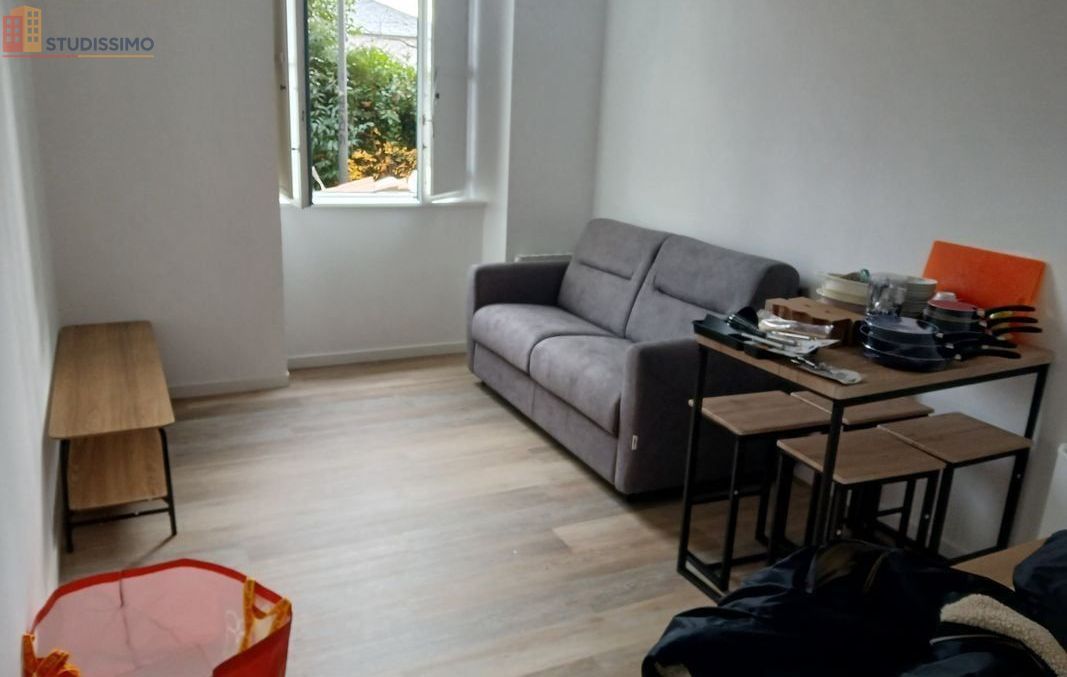 Studio meublé 20m² Vitré - Meublé, dpe D - Photo 1