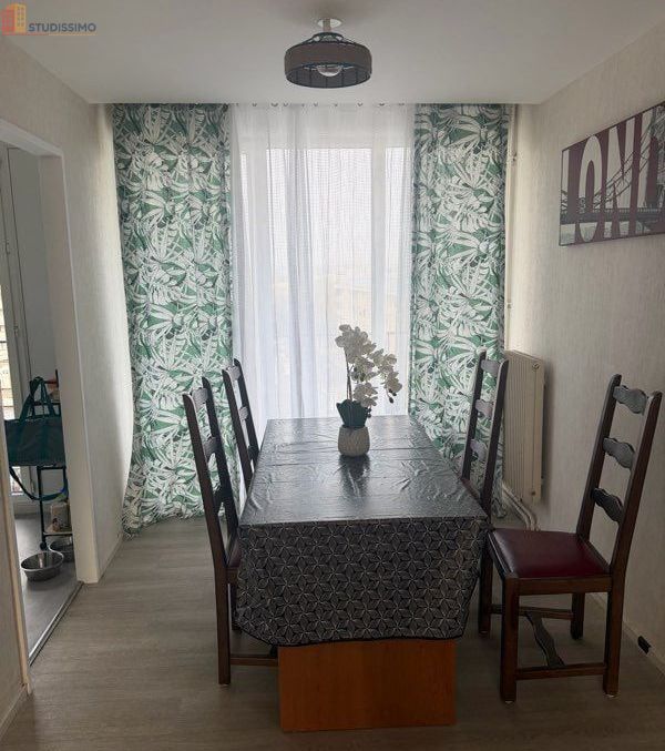 Studio 73m² Rennes 35700 - Meublé, dernier étage - Photo 4