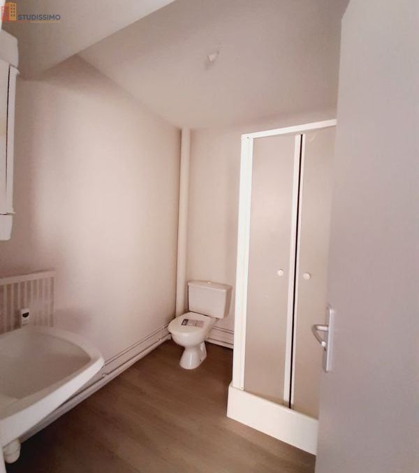 Studio 28m² Tours 37100 - Belle pièce de vie - Photo 2