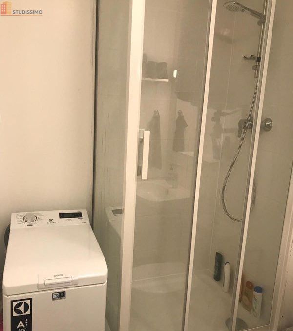 Studio meublé 18m² Rennes centre - Proche place Sainte-Anne - Photo 2