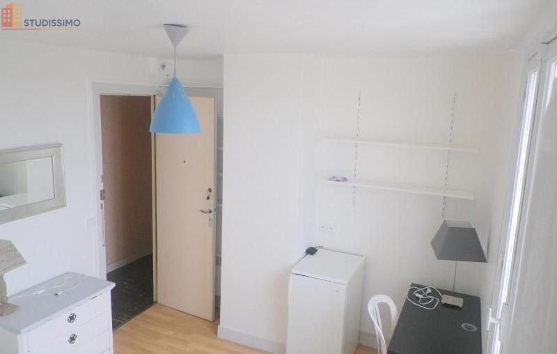 Studio à Tours