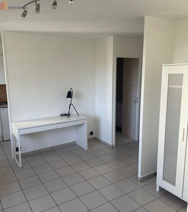 Studio 29m² Rennes centre - Meublé, dernier étage - Photo 2