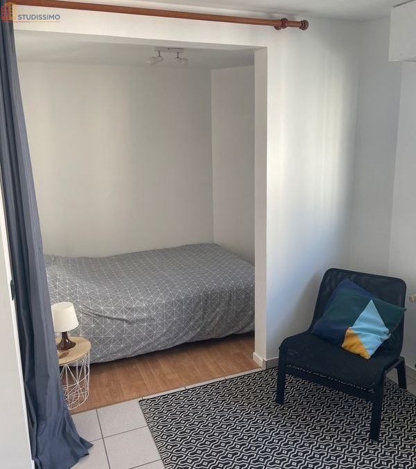 Studio 29m² Rennes centre - Meublé, dernier étage - Photo 1