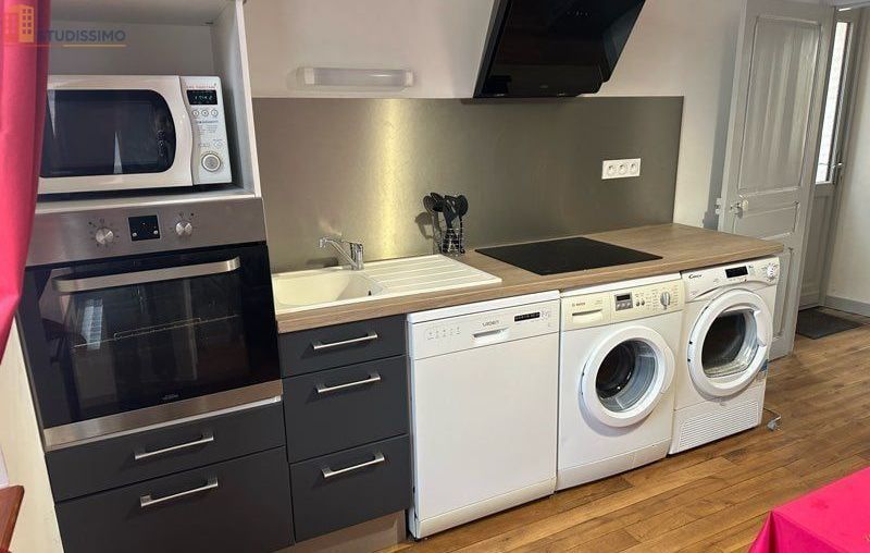 Studio meublé 15m² Fougères - Salle d'eau privative - Photo 1