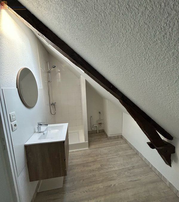 Studio 50m² Guignen - Rénové, centre-bourg - Photo 1