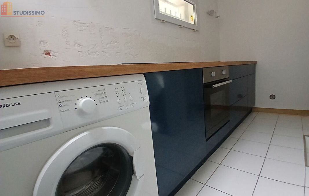 Studio meublé 20m² Parçay-Meslay - Meublé, 1er étage - Photo 4