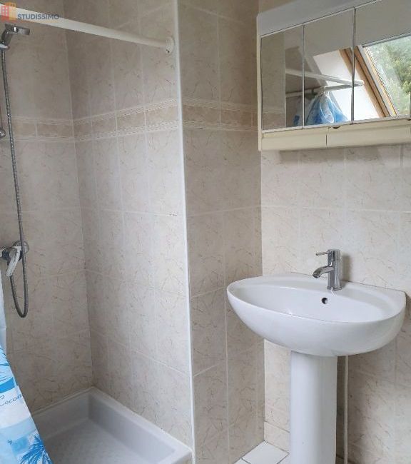 Studio meublé 20m² Parçay-Meslay - Meublé, 1er étage - Photo 3