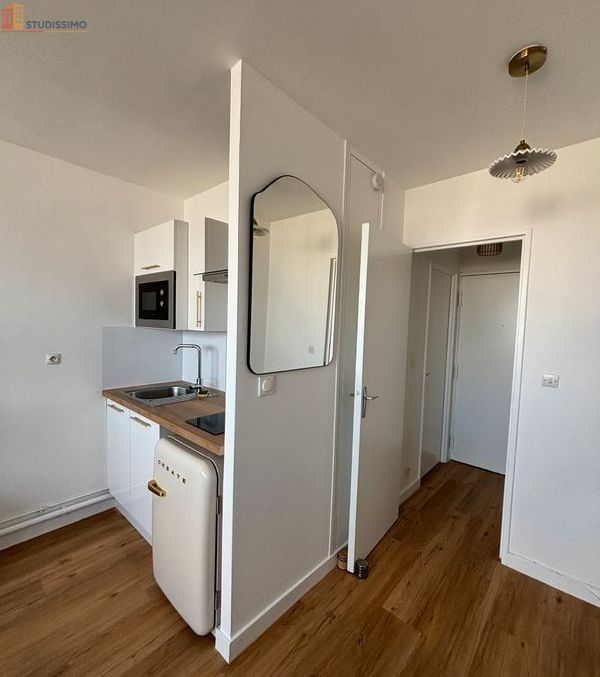 Studio meublé 19m² Rennes centre - Semi-meublé, étage élevé - Photo 5