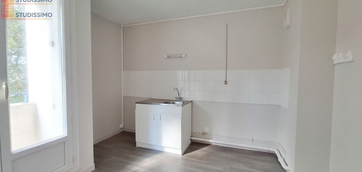 Studio 35m² Tours 37000 - Spacieux, balcon - Photo 4