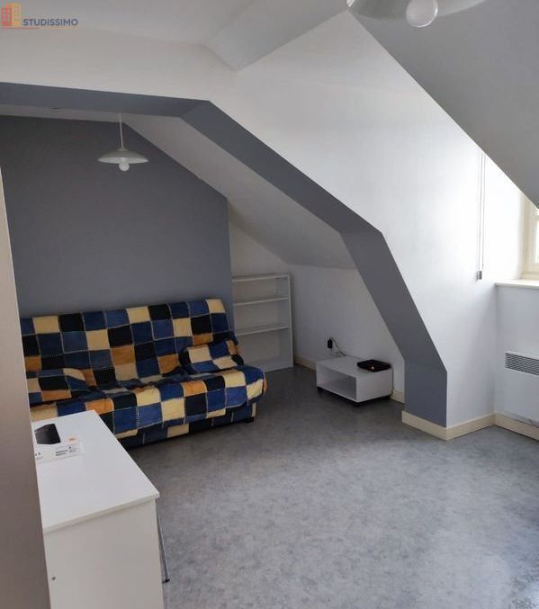 Studio 21m² Fougères centre-ville - Dernier étage, lumineux - Photo 1