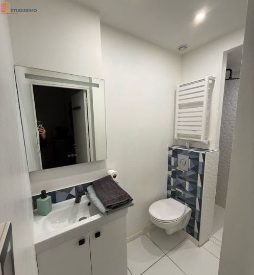 Studio meublé 21m² Rennes centre - Calme, lumineux - Photo 2