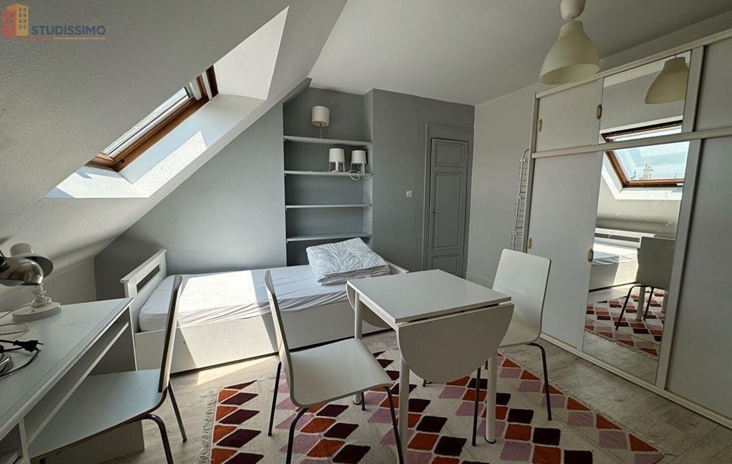 Studio meublé 18m² Tours centre - Lumineux, calme - Photo 3