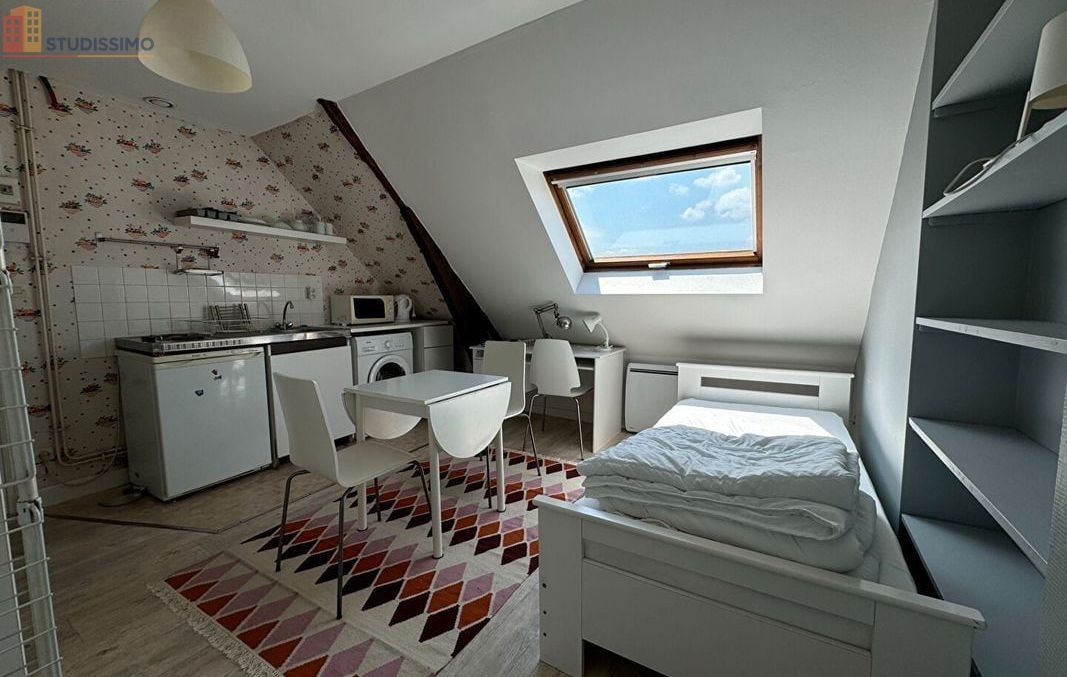 Studio meublé 18m² Tours centre - Lumineux, calme - Photo 2