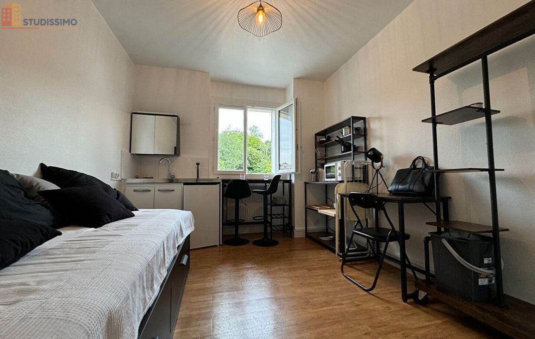 Studio meublé 12m² Tours 37100 - Meublé, dernier étage - Photo 1