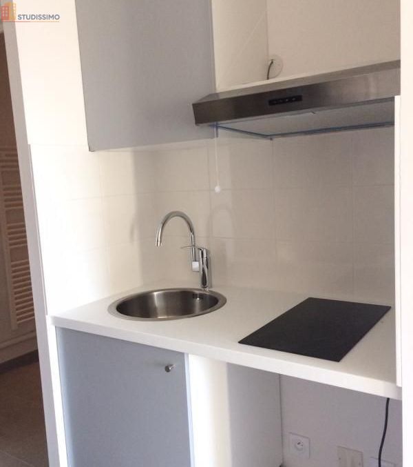 Studio 26m² Tours 37000 - DPE B - Photo 2