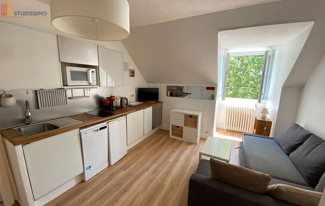 Studio à Tours