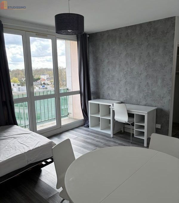 Studio à Tours