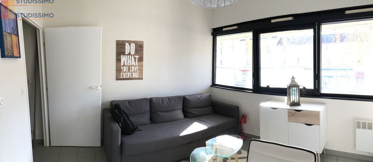 Studio 21m² Tours 37000 - Meublé, DPE D - Photo 2