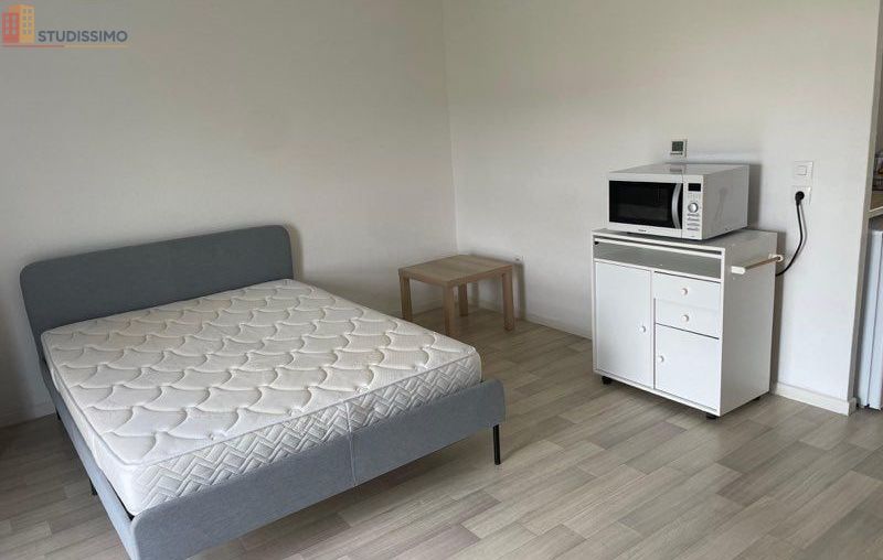 Studio à Tours