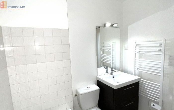 Studio meublé 19m² Tours 37000 - Meublé - Photo 2