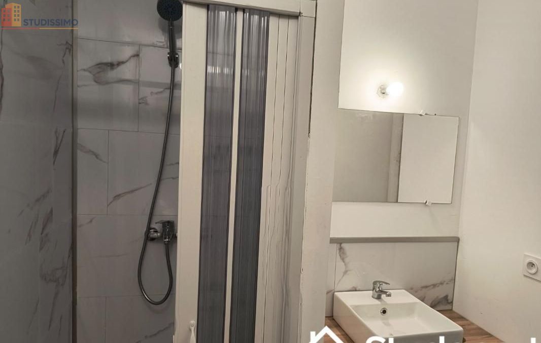 Studio 10m² Tours 37200 - Meublé, DPE D - Photo 3