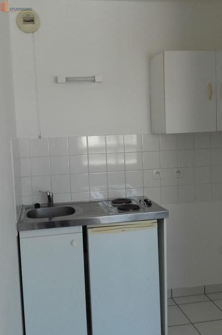 Studio 27m² Tours 37000 - DPE B, lumineux - Photo 2