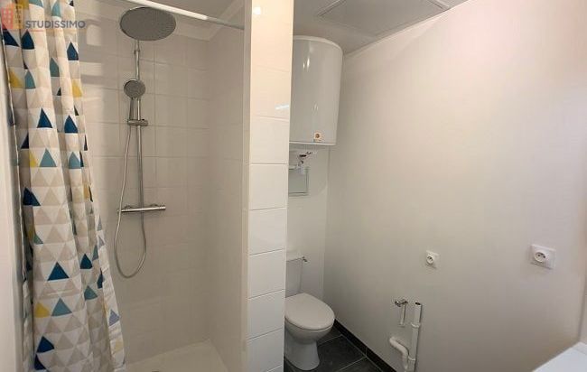 Studio meublé 28m² Tours 37000 - Meublé, DPE C - Photo 2