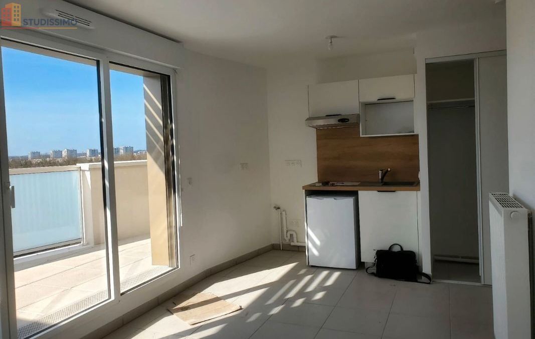 Studio meublé 25m² Tours sud - Proche universités, lumineux - Photo 1