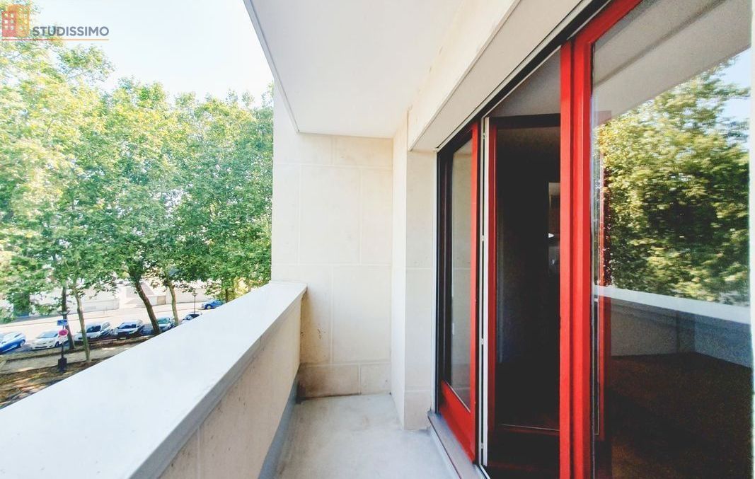 Studio 29m² Tours - Cuisine aménagée, balcon - Photo 2