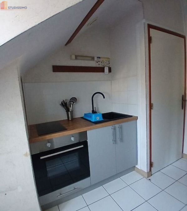 Studio meublé 25m² Parçay-Meslay - Meublé - Photo 15