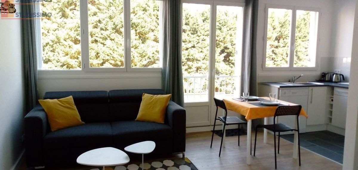 Studio meublé 30m² Saint-Cyr-sur-Loire - Lumineux, 1er étage - Photo 1