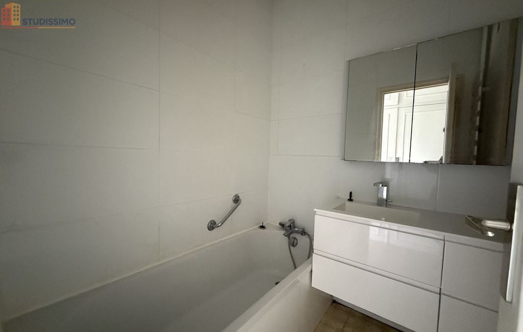 Studio 32m² Tours 37100 - Photo 4