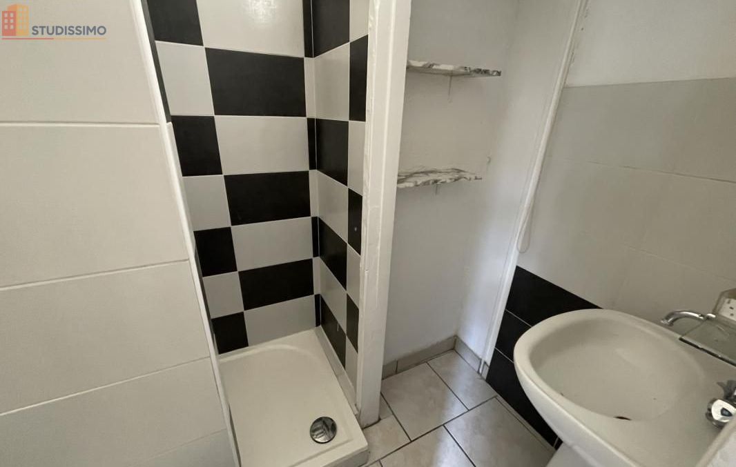 Studio 24m² Montbazon - 1er étage, lumineux - Photo 4