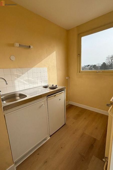 Studio 28m² La Riche - Étage élevé, lumineux - Photo 3
