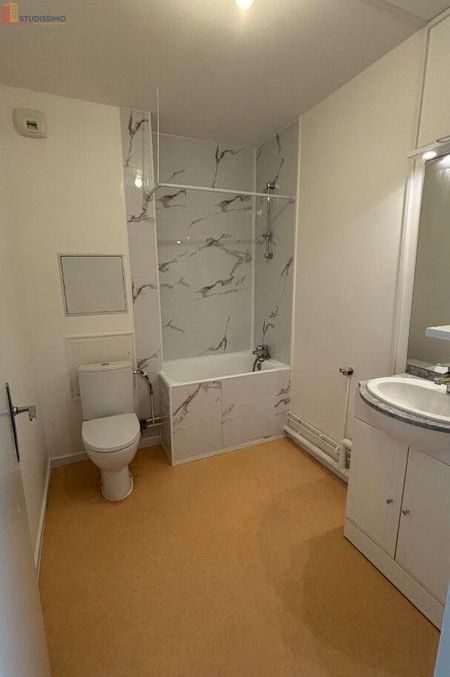 Studio 28m² La Riche - Étage élevé, lumineux - Photo 1