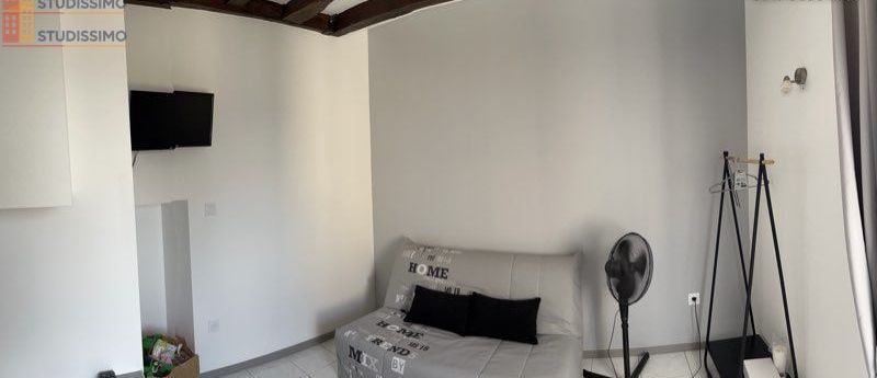 Studio meublé 13m² Tours centre - Calme, lumineux - Photo 1
