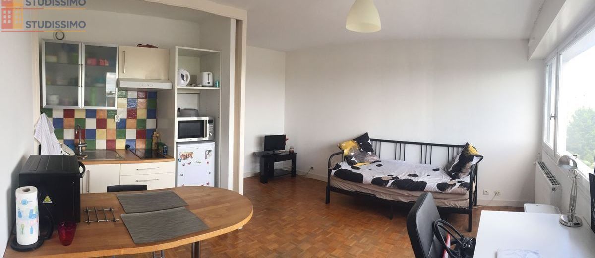 Studio à Tours