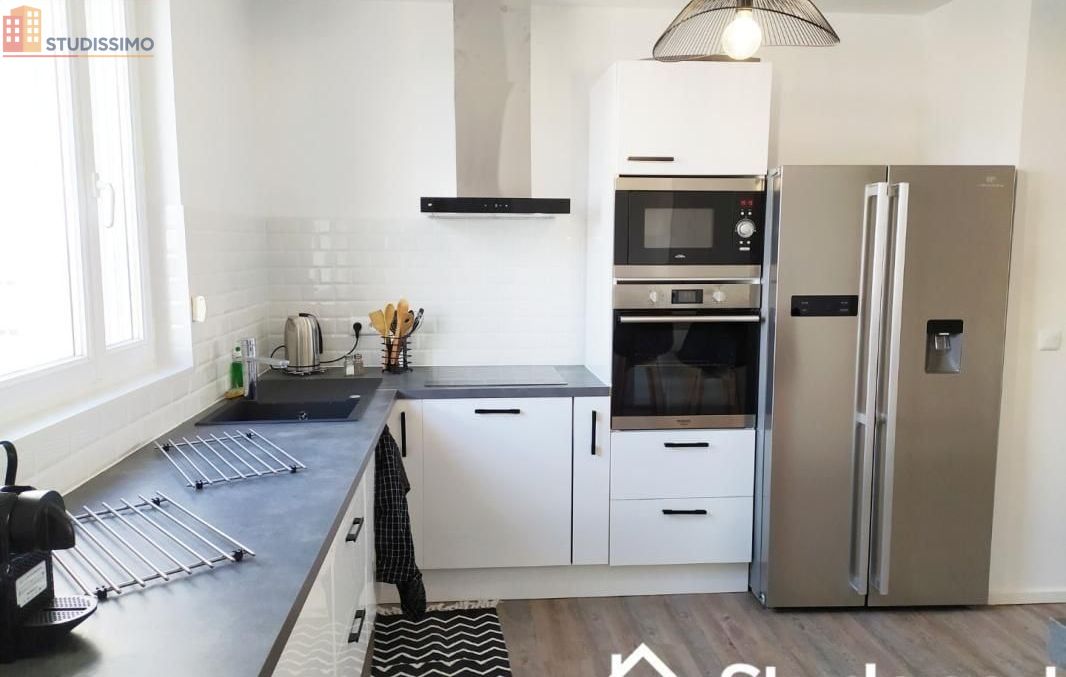 Studio meublé 11m² Tours 37000 - Lumineux, au 5e étage - Photo 10