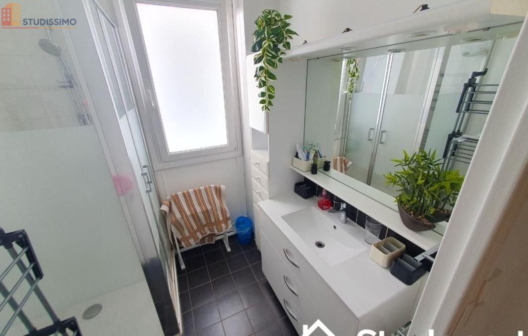 Studio meublé 10m² Tours 37000 - Calme, meublé - Photo 3