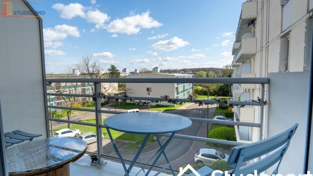 Studio meublé 10m² Tours 37000 - Calme, meublé - Photo 2