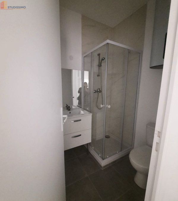Studio meublé 18m² Tours 37000 - Meublé, secteur Heurteloup - Photo 2