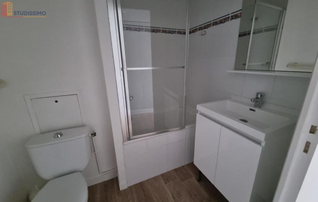 Studio 19m² Joué-lès-Tours - Étage 2, DPE E - Photo 1