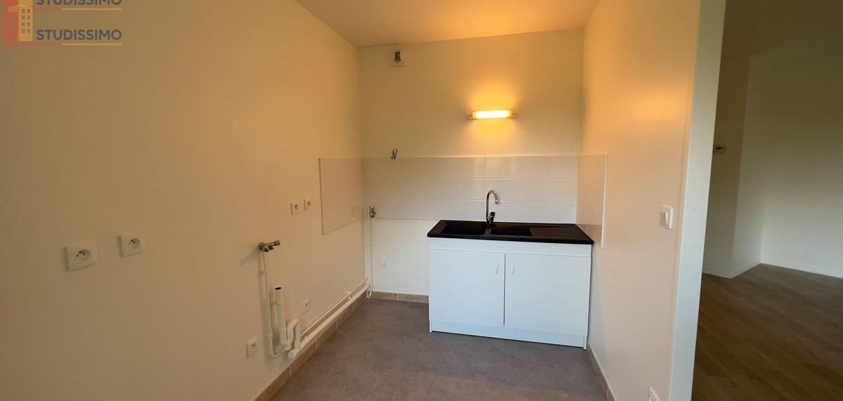 Studio 35m² Tours 37100 - Étage élevé, DPE C - Photo 1