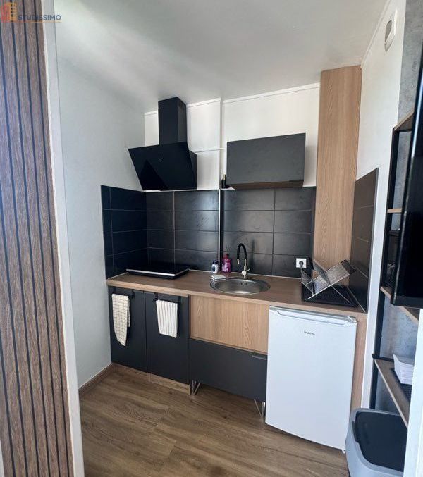 Studio meublé 23m² Tours 37200 - 8e étage, lumineux - Photo 2