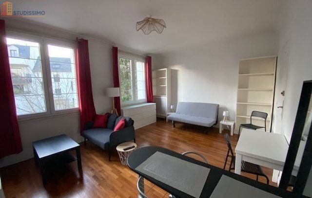 Studio à Tours