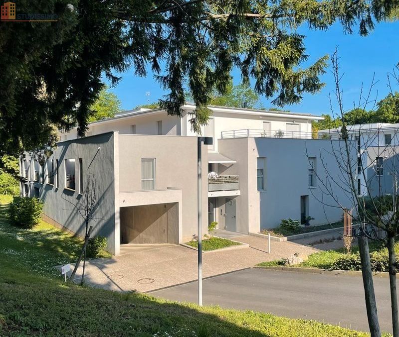 Studio à Tours